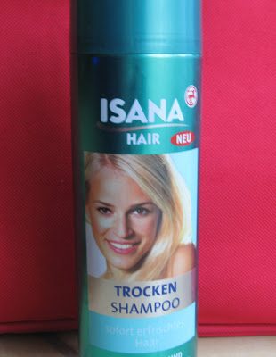 Recenzje kosmetyków cz. XIX – Isana, Suchy szampon + kto dostanie kosmetyki z Joanny :-)