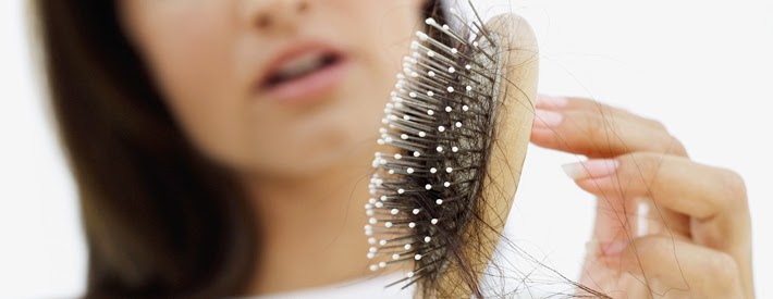 Wypadanie włosów – jakie badania wykonać?
